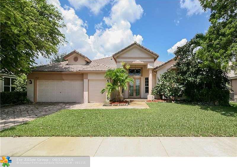 1st image of 4163 W Lake Estates Dr