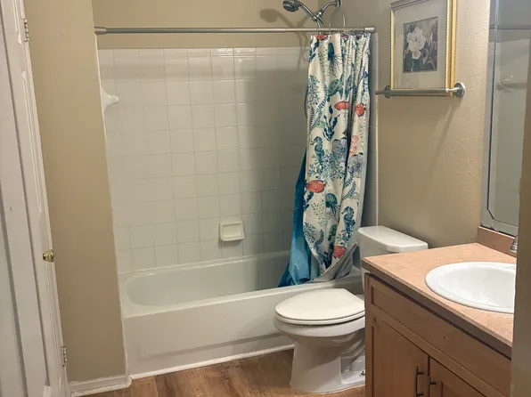 1701 The Greens Way APT 2011, Jacksonville Beach, FL 32250
