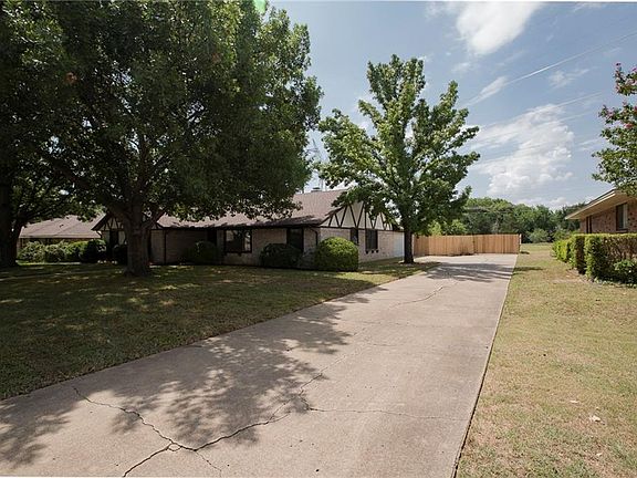 2nd image of 114 Willow Creek Estates Dr