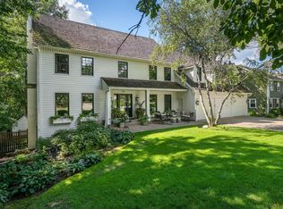 9896 Purgatory Rd, Eden Prairie, MN 55347