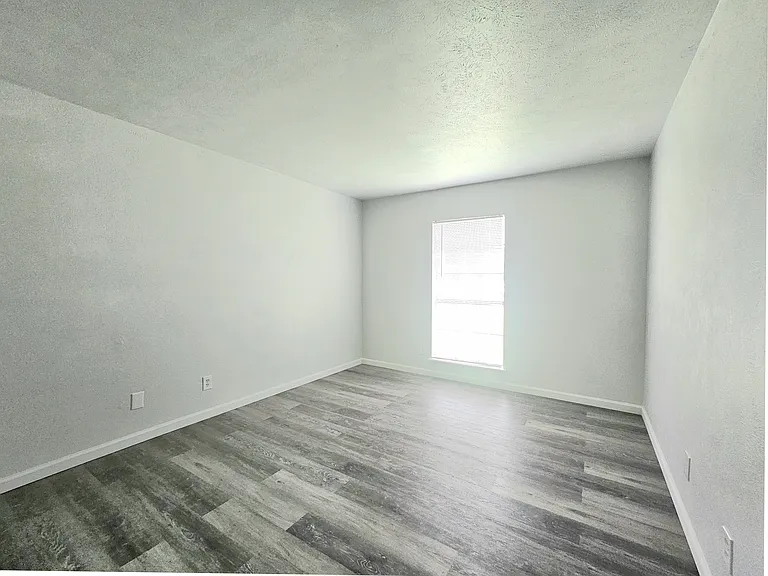 3106 Ridgemoor Dr — Photo 22