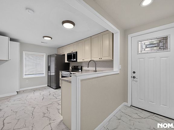 5th image of 1413 12th St NE #A
