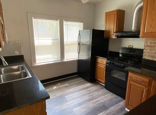 1689 Coventry Rd #1, Cleveland, OH 44118