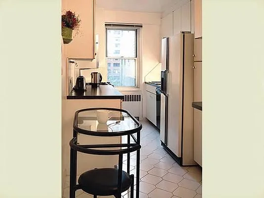 Sold by Stribling | media 14