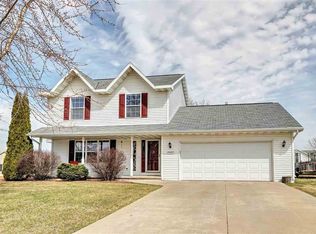 2887 Gemini Rd, Green Bay, WI 54311