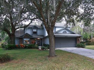 2734 Horseshoe Dr, Plant City, FL 33566