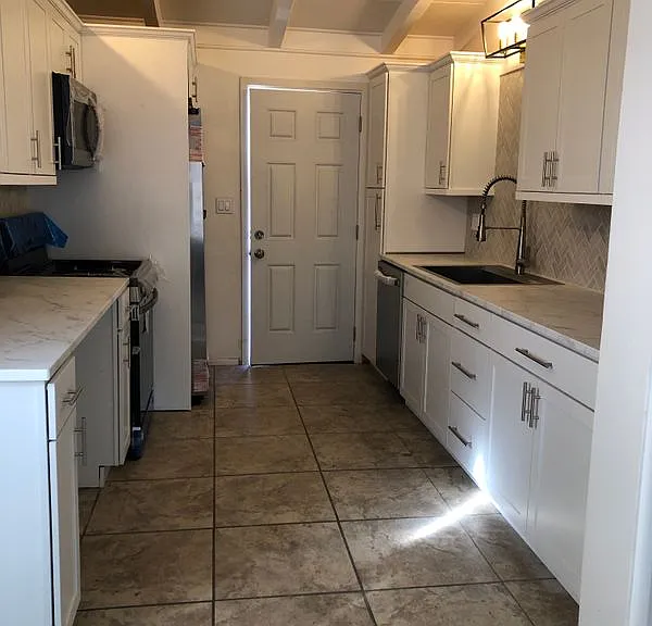 930 Calhoun Pl — Photo 6