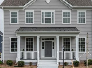 909 Eloise Ln, Chesapeake, VA 23321