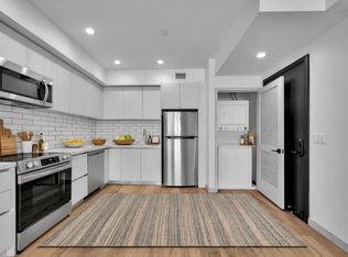 1240 Magnolia Ave #201, Los Angeles, CA 90006