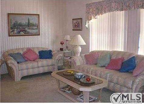 2nd image of 100 South Blvd APT 2D