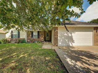 314 N Cherokee Trl, Clever, MO 65631