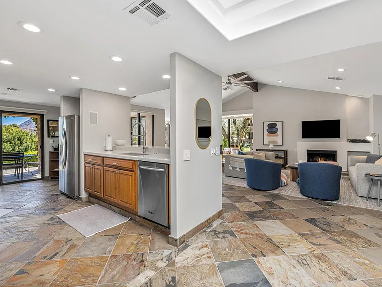 73299 Phoebe Ct — Photo 23