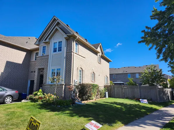 2112 Glenhampton Rd, Oakville, ON L6M 3X1