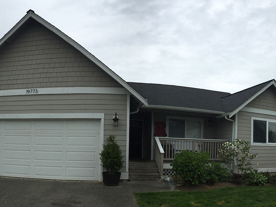 2nd image of 19773 Garnet Ct NE