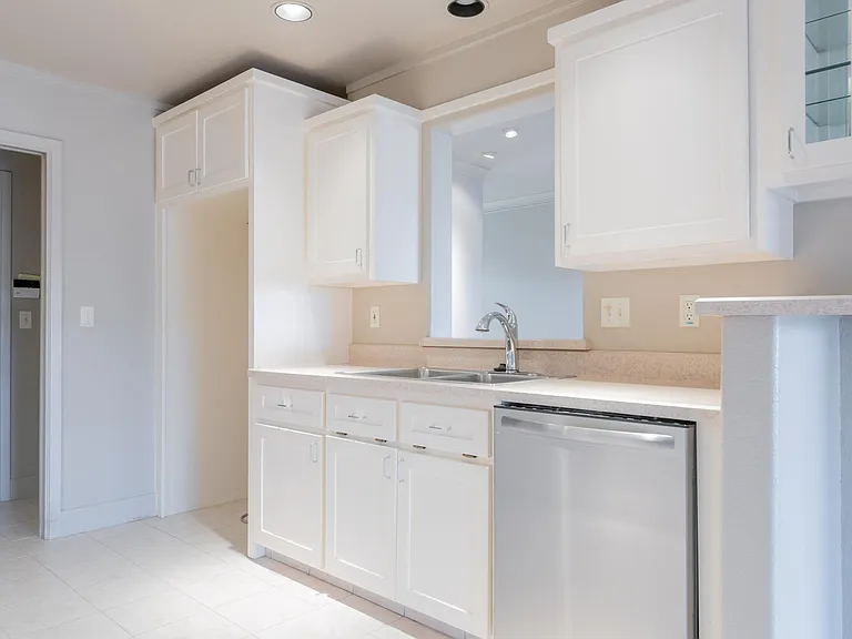139 Georgia Pl — Photo 4