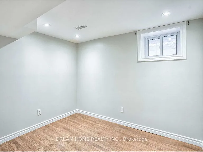 401 Crawford St #BASEMEN — Photo 9