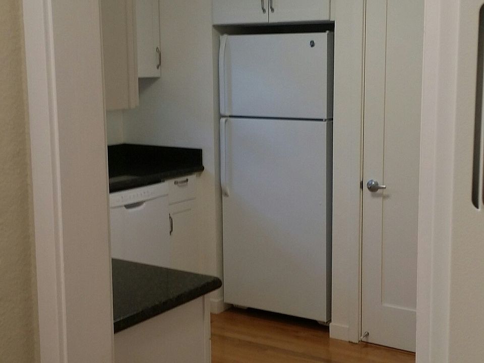 1st image of 1550 Lewis St APT F