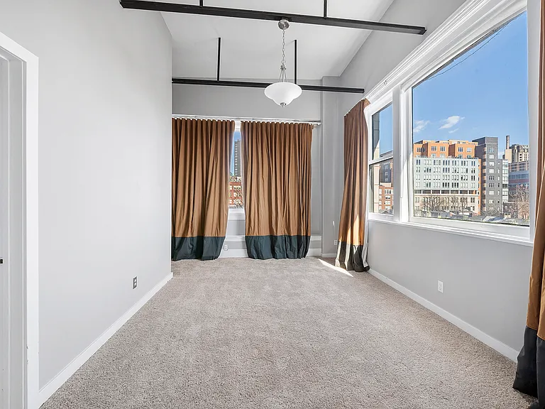 1201 Spruce Street — Photo 16