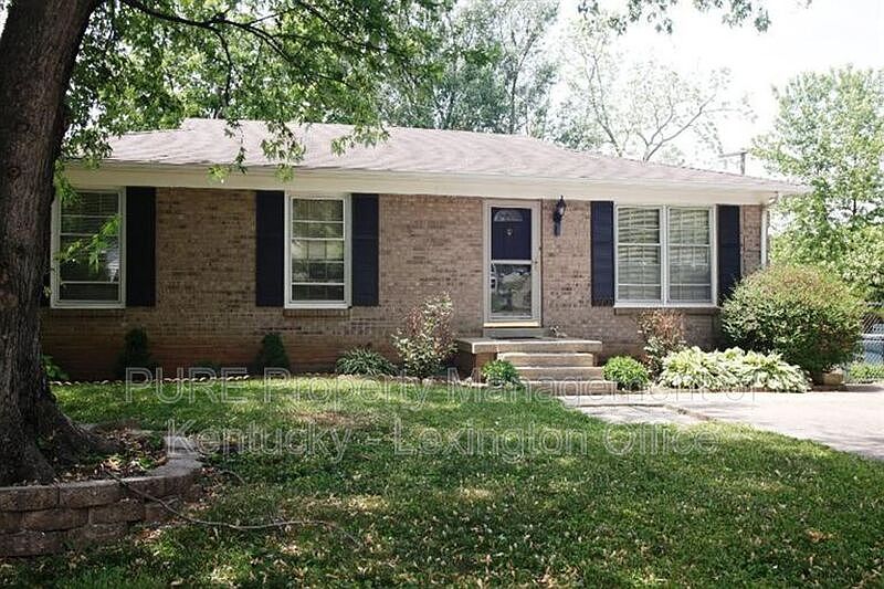 1st image of 3905 Hidden Springs Dr