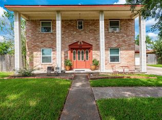 242 Saint Finans Way, Houston, TX 77015