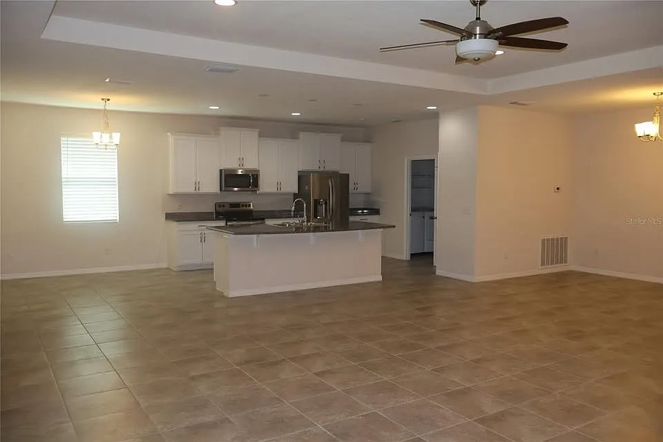 5033 Southwest 56th Street - 1 — Photo 2