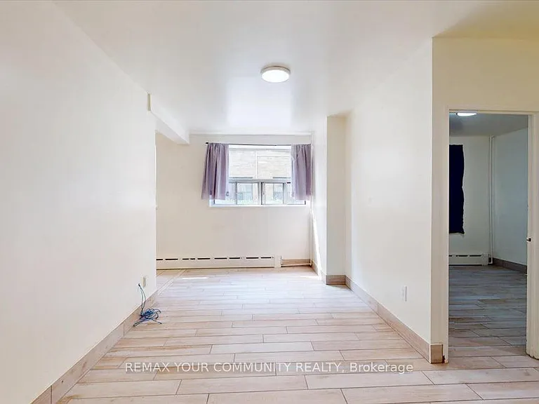 2645 Keele St #1A — Photo 9