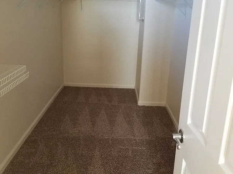 7431 Earlsmoore Dr — Photo 5