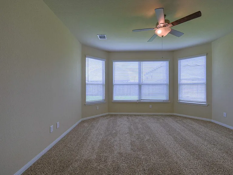 17131 Devon Dogwood Trl — Photo 7