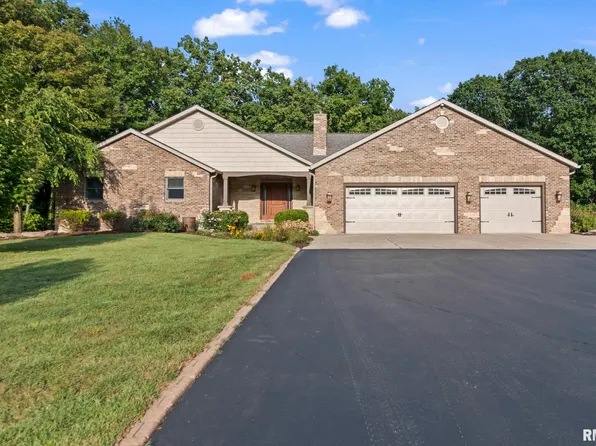 5065 Old Salem Ln, Springfield, IL 62711