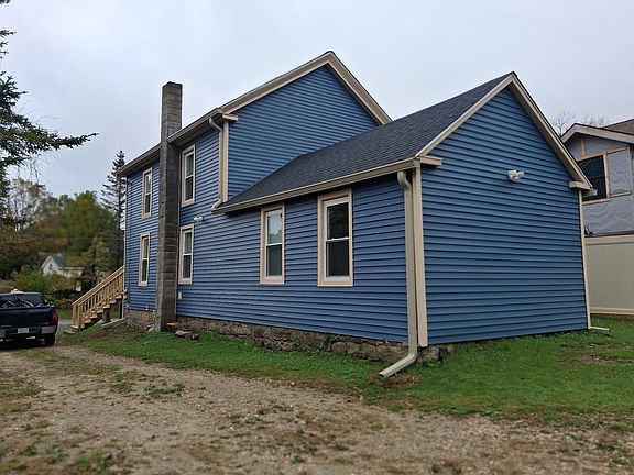 4th image of 48 Curtis St