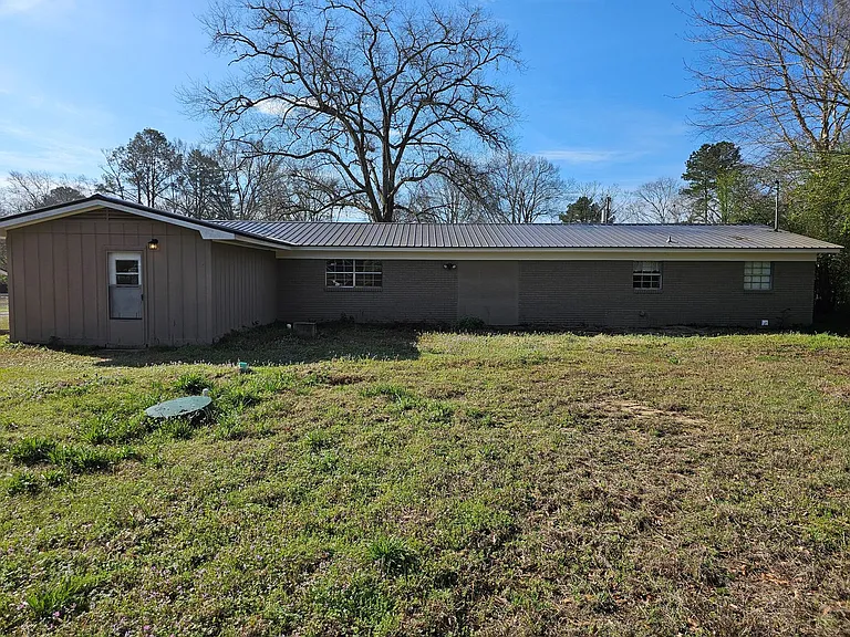 8984 Westwood Dr — Photo 22