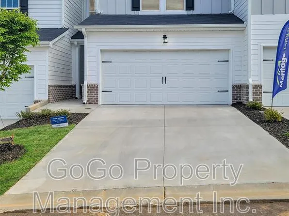 202 Round Back Way, Mauldin, SC 29662