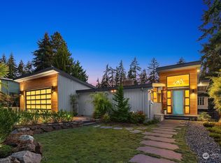 4041 90th Ave SE, Mercer Island, WA 98040