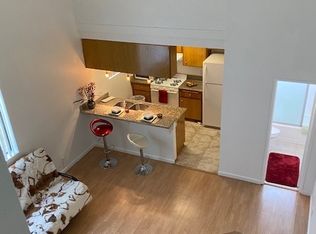 1943 Vista Del Mar Ave #4, Los Angeles, CA 90068