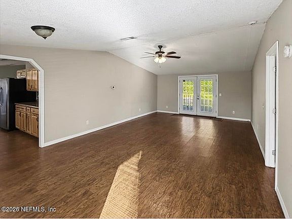 4th image of 95023 Douglas Rd