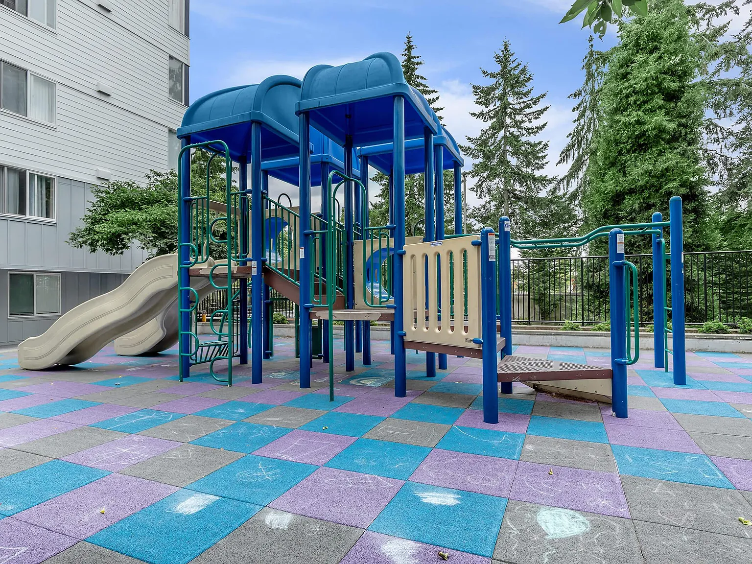 The Village at Overlake Station — Photo 4