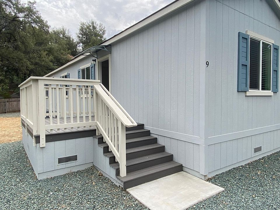 1st image of 2900 Park Way Dr #9