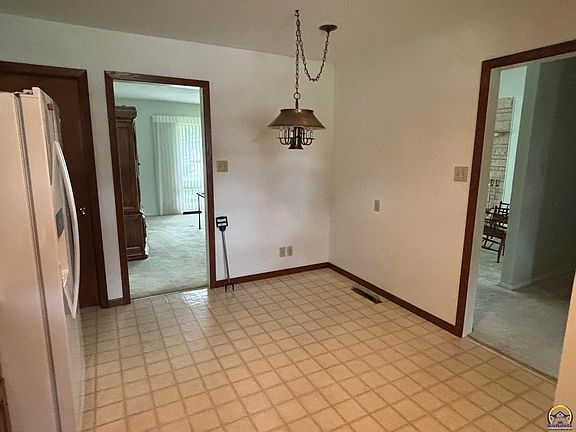 4th image of 1730 W 15th Ave