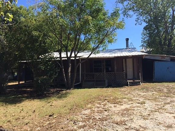 3rd image of 620 County Road 2240