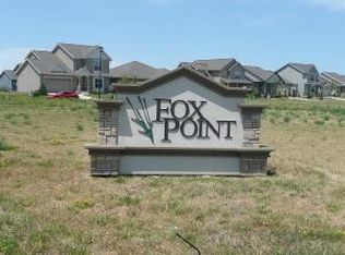 321 Covington Trl, Sun Prairie, WI 53590