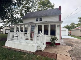 508 S 6th St, Cuba, IL 61427