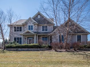 W150N7241 Paseo Ln, Menomonee Falls, WI 53051