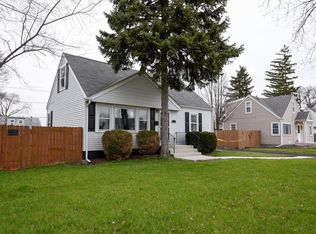 216 Macarthur Dr, Northlake, IL