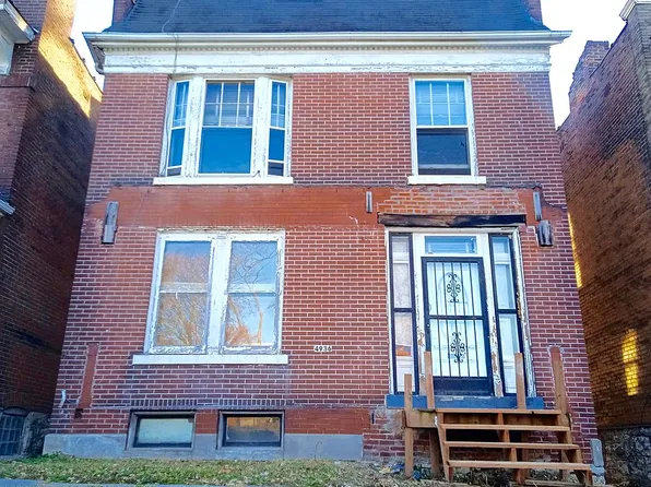 4936 Labadie Ave, Saint Louis, MO 63115
