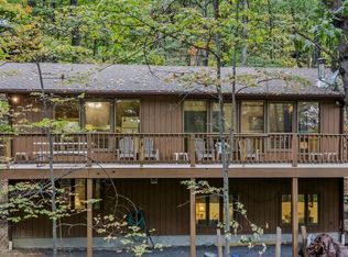 35 Warblers Way, Berkeley Springs, WV 25411