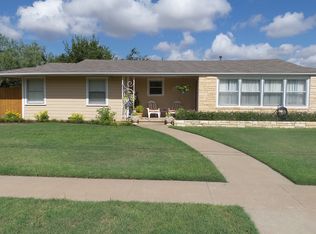 400 Sharp Ave, Ballinger, TX 76821