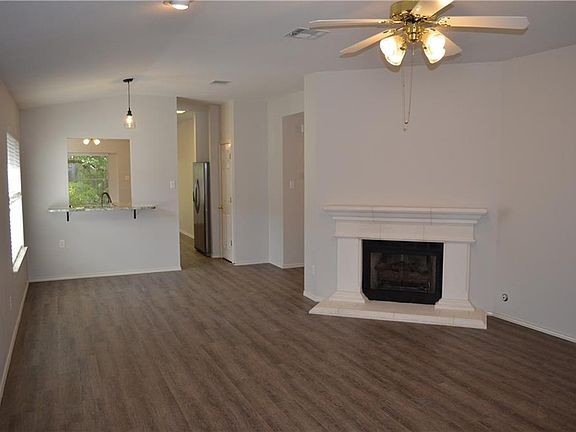 4th image of 8420 Dulac Dr