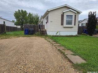 125 1st Avenue SW, Weyburn, SK S4H 2H9