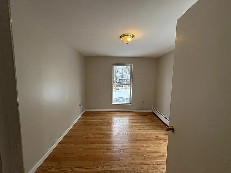 56 Wisner Ave — Photo 10