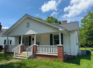 808 Washington St, Burlington, NC 27217